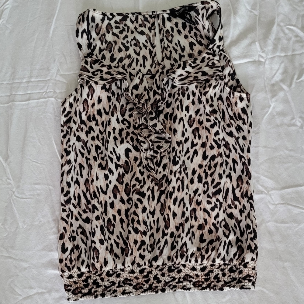 2 Women's tops